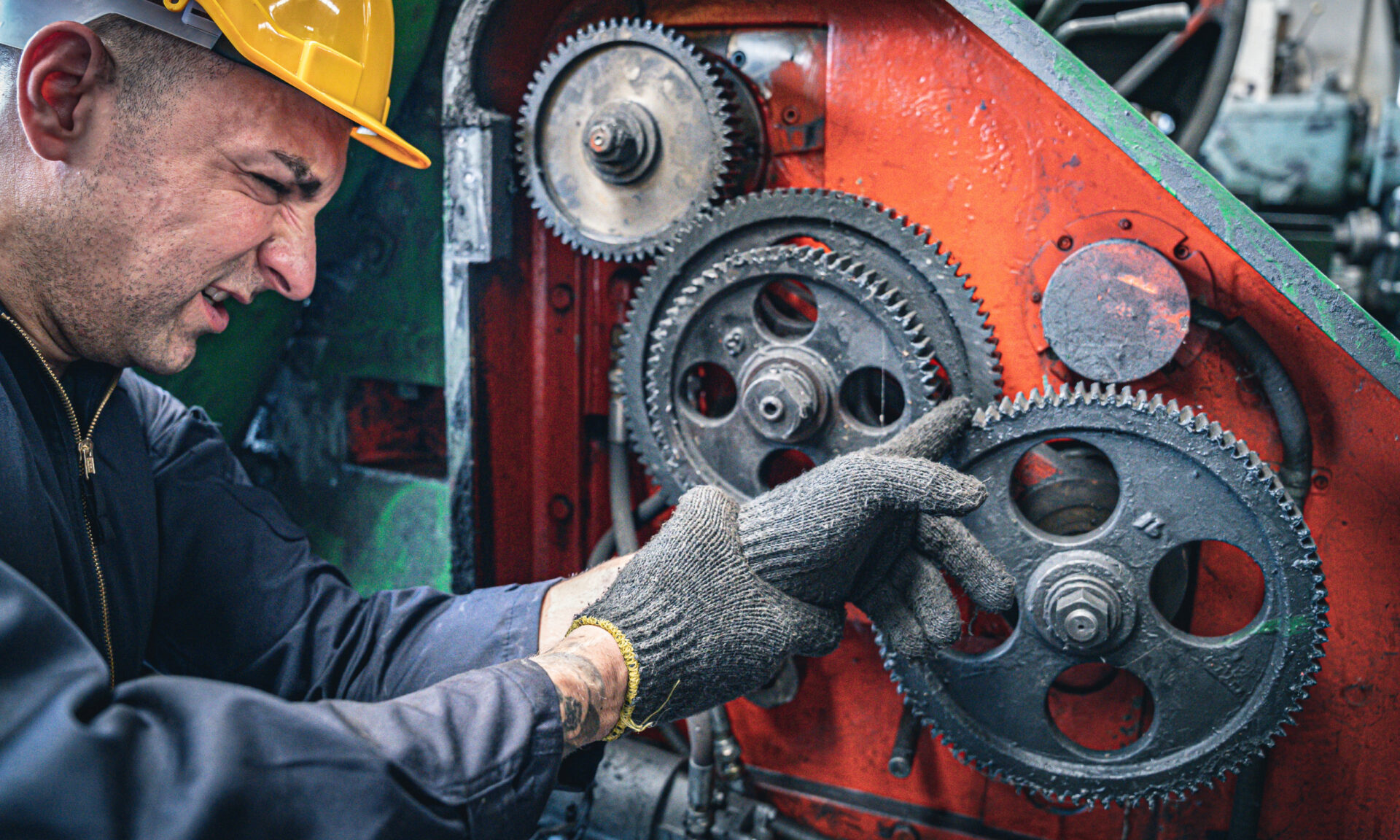 wypadek w pracy - w fabryce 2