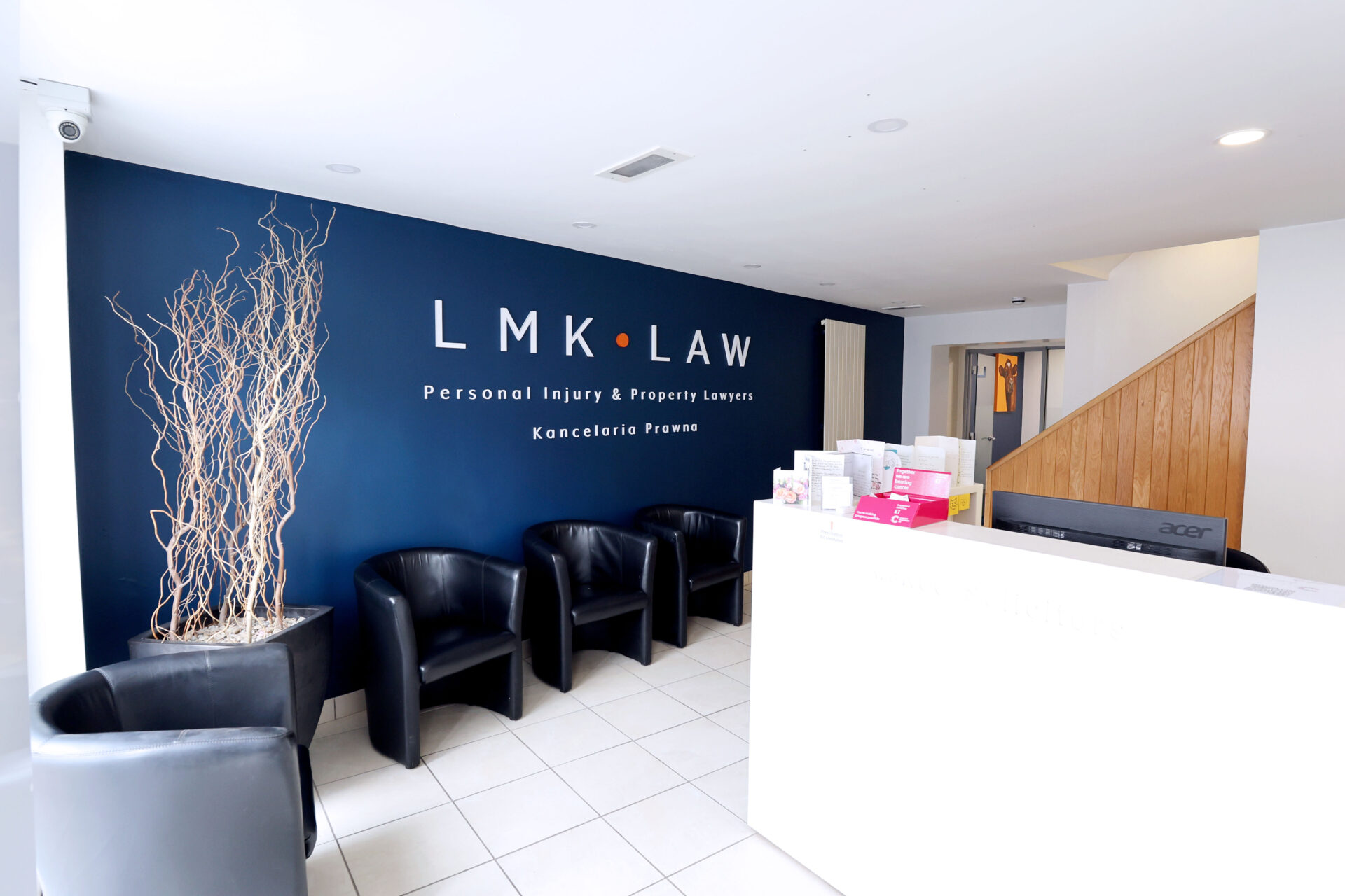 Skontaktuj sie z nami - LMK LAW Kancelaria Prawna w Irlandii Polnocnej.